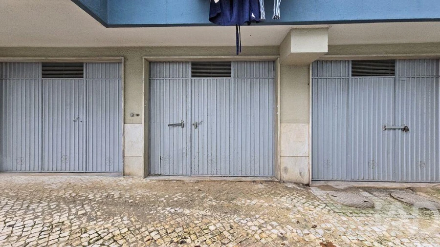 Garagem para Venda em Agualva e Mira-Sintra Foto 18