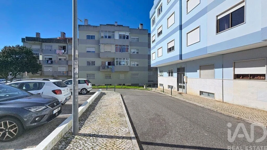 Garagem para Venda em Agualva e Mira-Sintra Foto 10