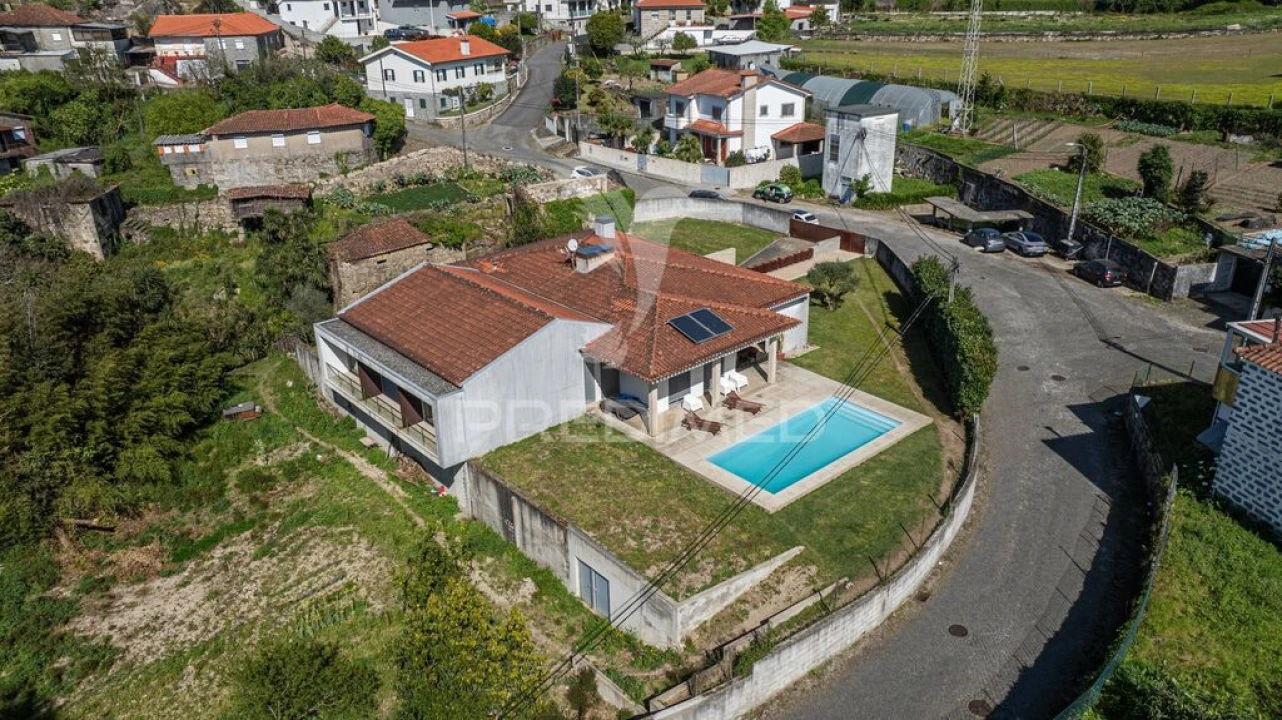 Moradia T3 para Venda em Morreira e Trandeiras Foto 12