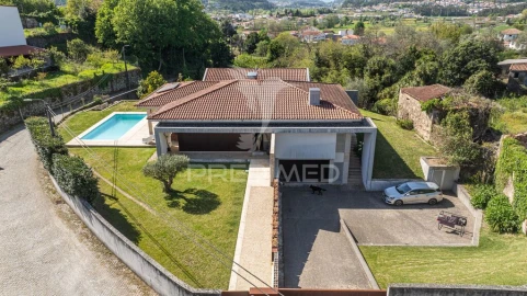 Moradia T3 para Venda em Morreira e Trandeiras