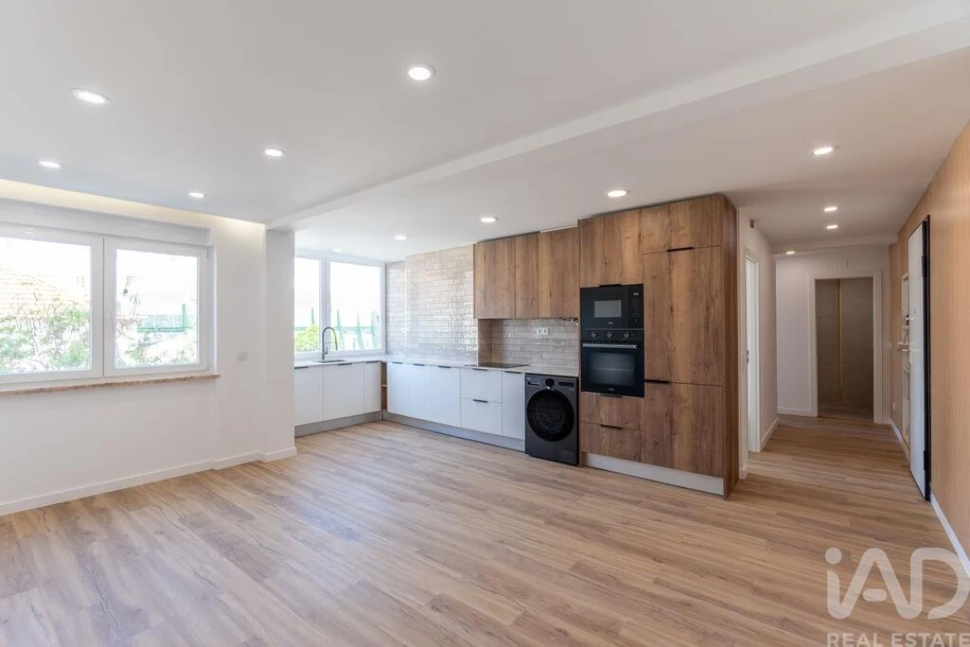 Apartamento T2 para Venda em União das Freguesias de Setúbal Foto 1