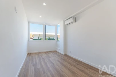Apartamento T2 para Venda em União das Freguesias de Setúbal