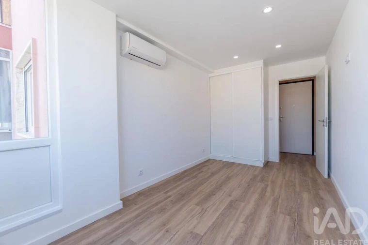 Apartamento T2 para Venda em União das Freguesias de Setúbal Foto 18