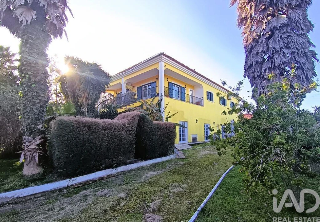 Moradia T8 para Venda em Castanheira do Ribatejo e Cachoeiras Foto 28