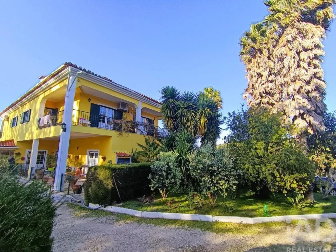 Moradia T8 para Venda em Castanheira do Ribatejo e Cachoeiras Foto 4