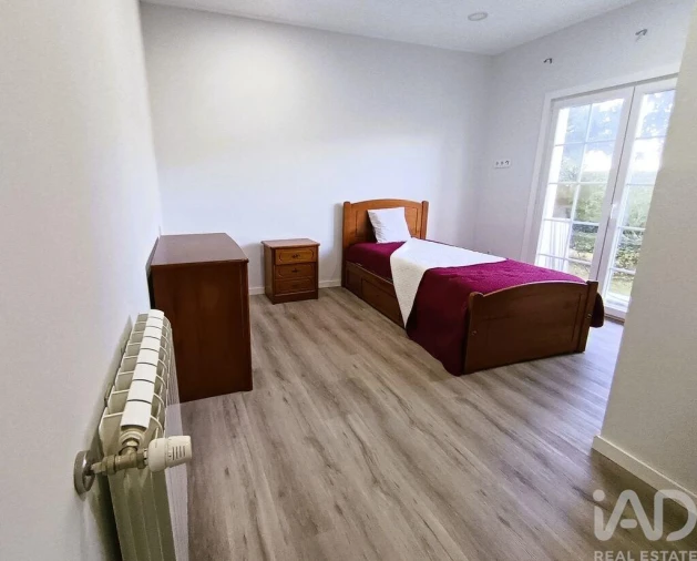 Moradia T8 para Venda em Castanheira do Ribatejo e Cachoeiras Foto 34