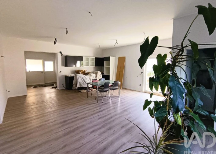 Moradia T8 para Venda em Castanheira do Ribatejo e Cachoeiras Foto 33