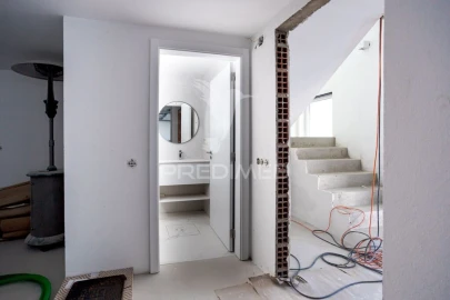 Moradia T5 para Venda em Santa Iria de Azoia, São João da Talha e Bobadela