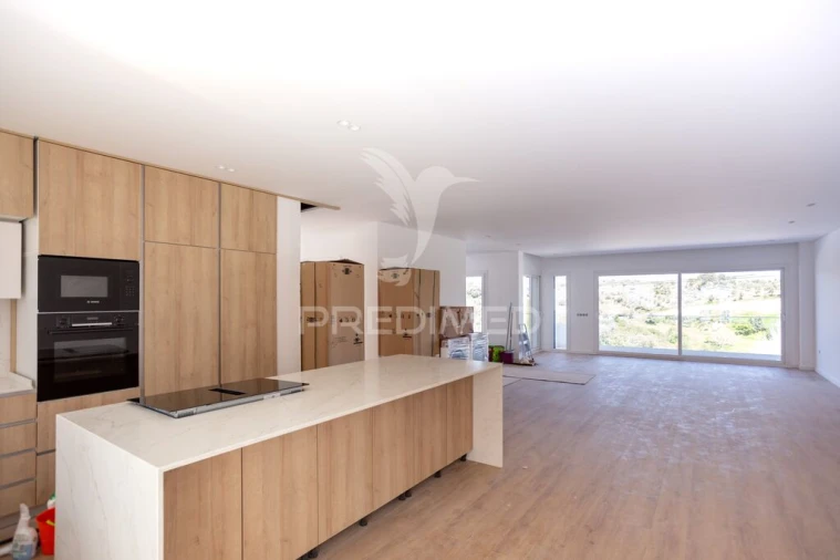 Moradia T5 para Venda em Santa Iria de Azoia, São João da Talha e Bobadela Foto 10