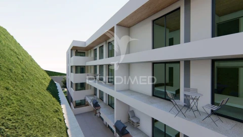 Apartamento T3 para Venda em Azias