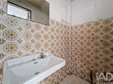 Loja para Venda em Camarate, Unhos e Apelação