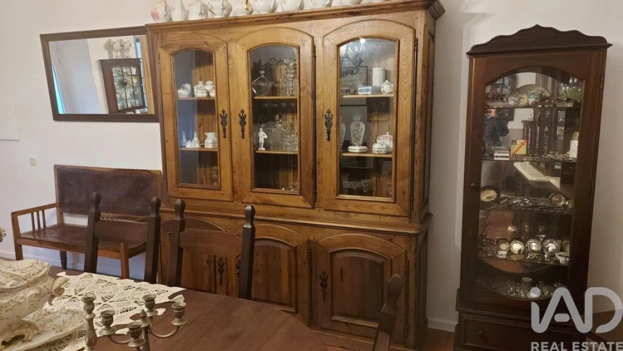 Moradia T4 para Venda em Mateus Foto 10