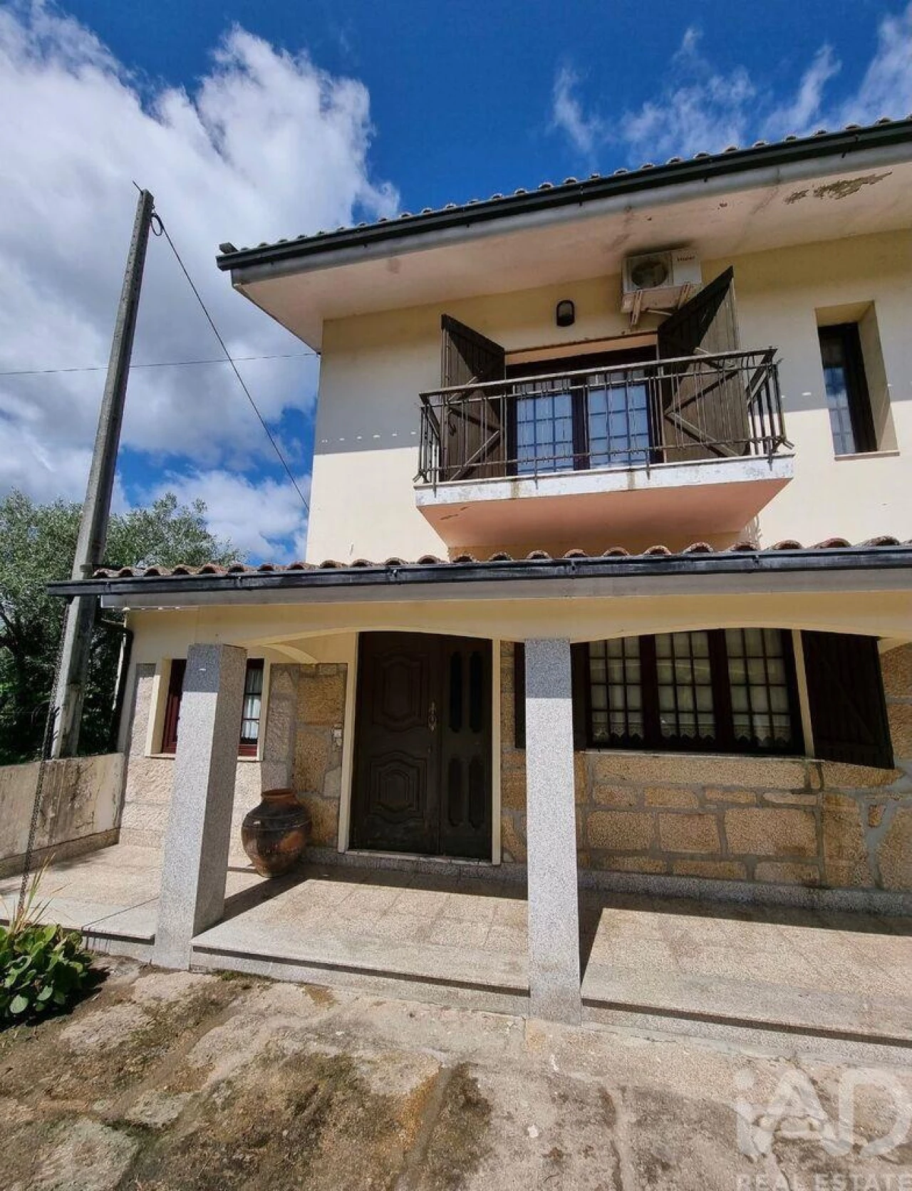 Moradia T4 para Venda em Mateus Foto 6