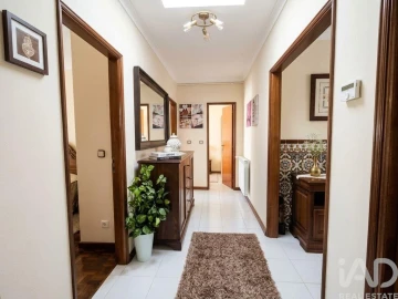 Apartamento T3 para Venda em Subportela, Deocriste e Portela Susã
