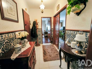 Apartamento T3 para Venda em Subportela, Deocriste e Portela Susã