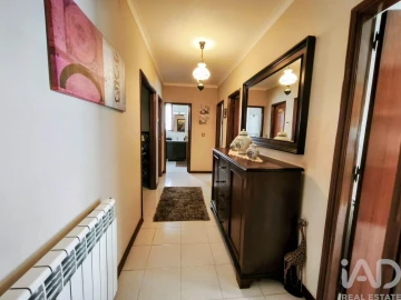 Apartamento T3 para Venda em Subportela, Deocriste e Portela Susã