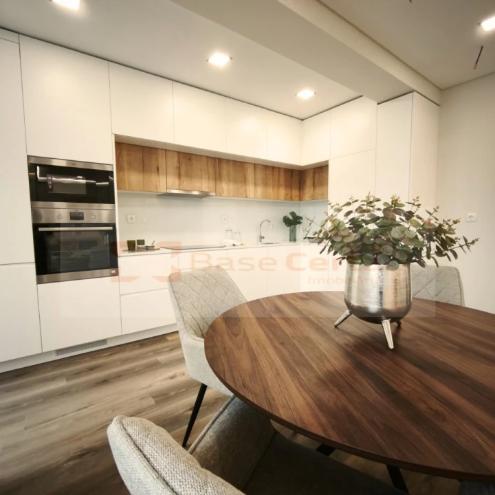 Apartamento T3 para Venda em Benfica Foto 2