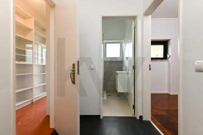 Apartamento T4 para Arrendamento em Belém