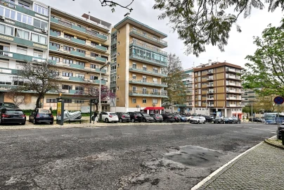 Apartamento T4 para Arrendamento em Belém