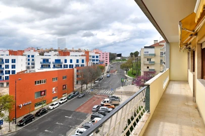 Apartamento T4 para Arrendamento em Belém