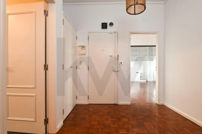 Apartamento T4 para Arrendamento em Belém