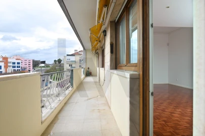 Apartamento T4 para Arrendamento em Belém