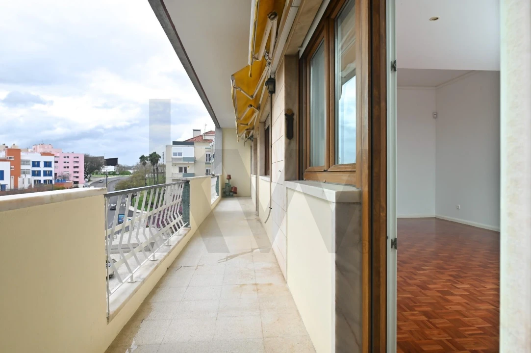 Apartamento T4 para Arrendamento em Belém Foto 13