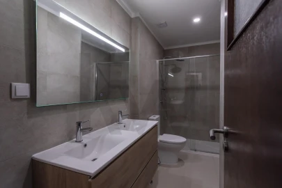 Apartamento T4 para Arrendamento em Belém