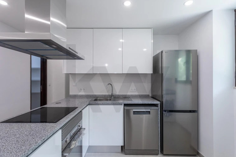 Apartamento T4 para Arrendamento em Belém Foto 28