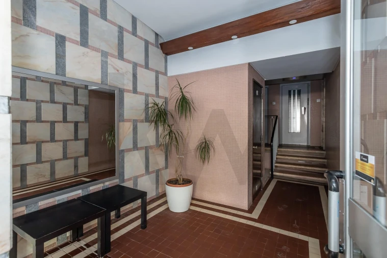 Apartamento T4 para Arrendamento em Belém Foto 42