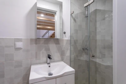 Moradia T1 para Venda em Ajuda