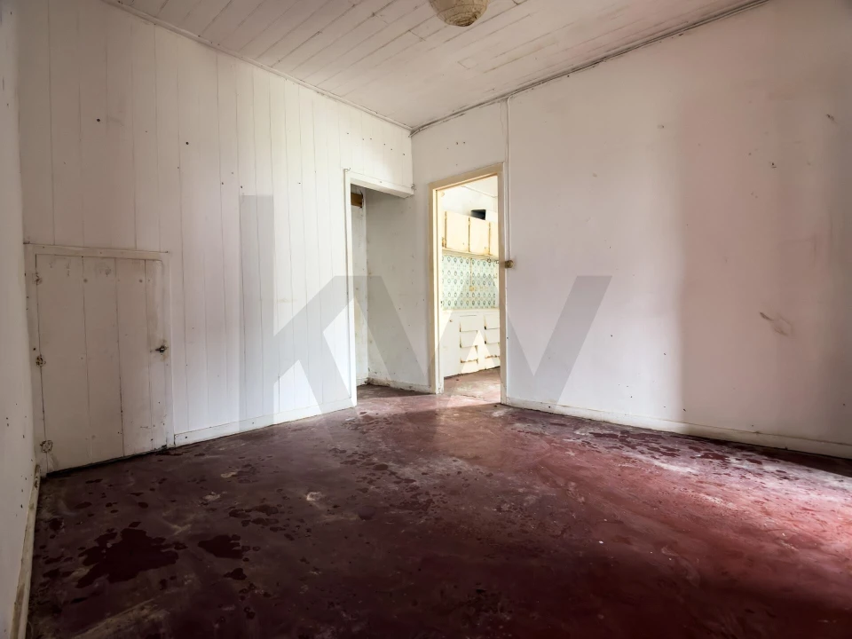 Moradia T2 para Venda em Mosteiros Foto 6