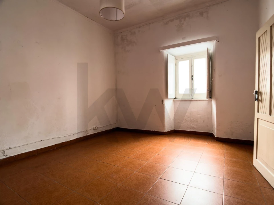 Moradia T2 para Venda em Mosteiros Foto 3