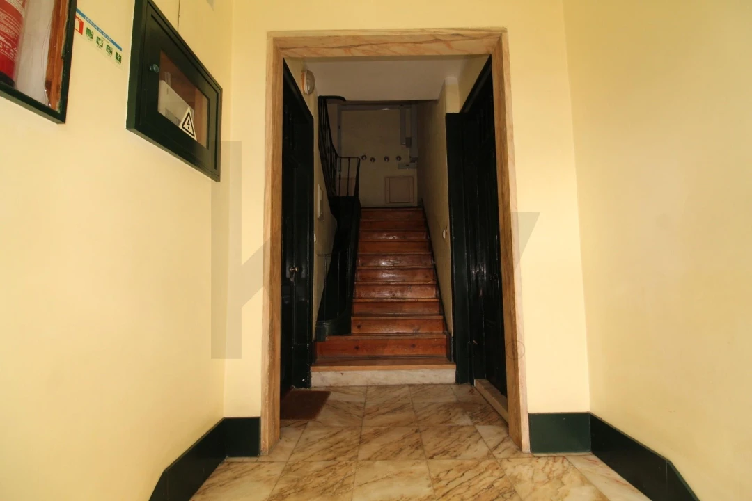 Apartamento T4 para Venda em Estrela Foto 18