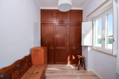 Moradia T5 para Venda em Alenquer (Santo Estêvão e Triana)