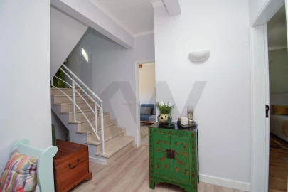 Moradia T5 para Venda em Alenquer (Santo Estêvão e Triana)