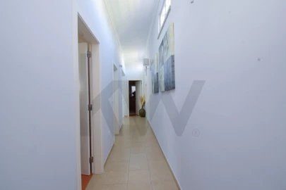 Moradia T5 para Venda em Alenquer (Santo Estêvão e Triana)