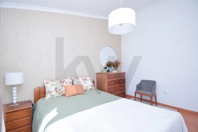 Moradia T5 para Venda em Alenquer (Santo Estêvão e Triana)