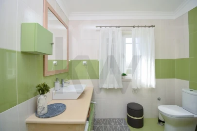 Moradia T5 para Venda em Alenquer (Santo Estêvão e Triana)