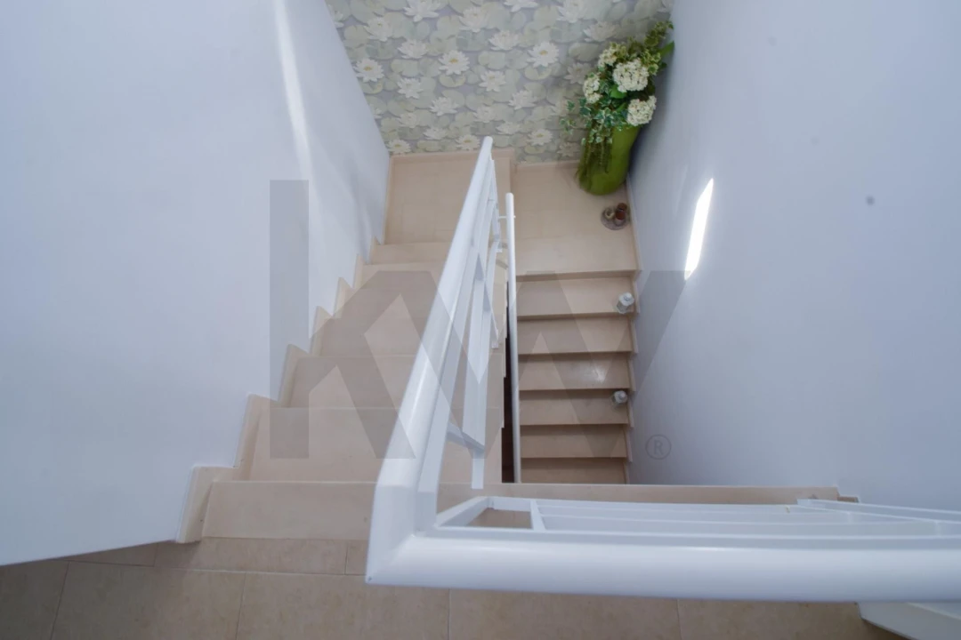 Moradia T5 para Venda em Alenquer (Santo Estêvão e Triana) Foto 45