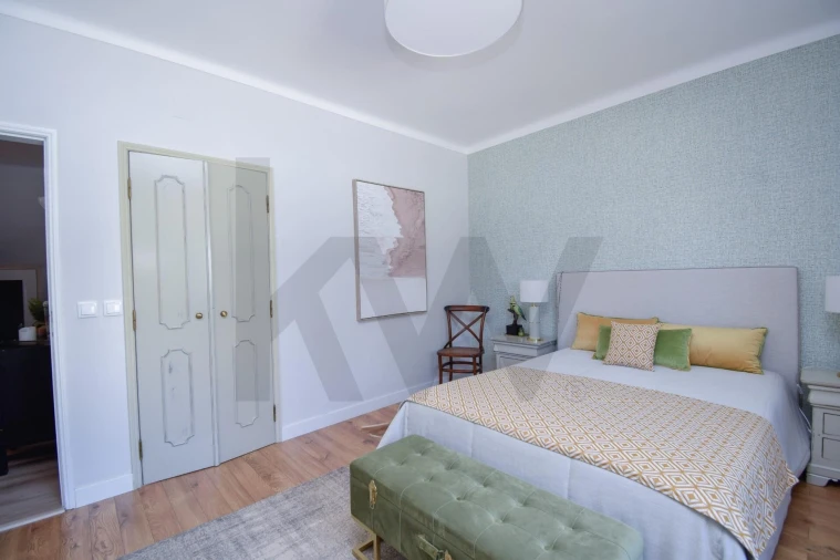 Moradia T5 para Venda em Alenquer (Santo Estêvão e Triana) Foto 15