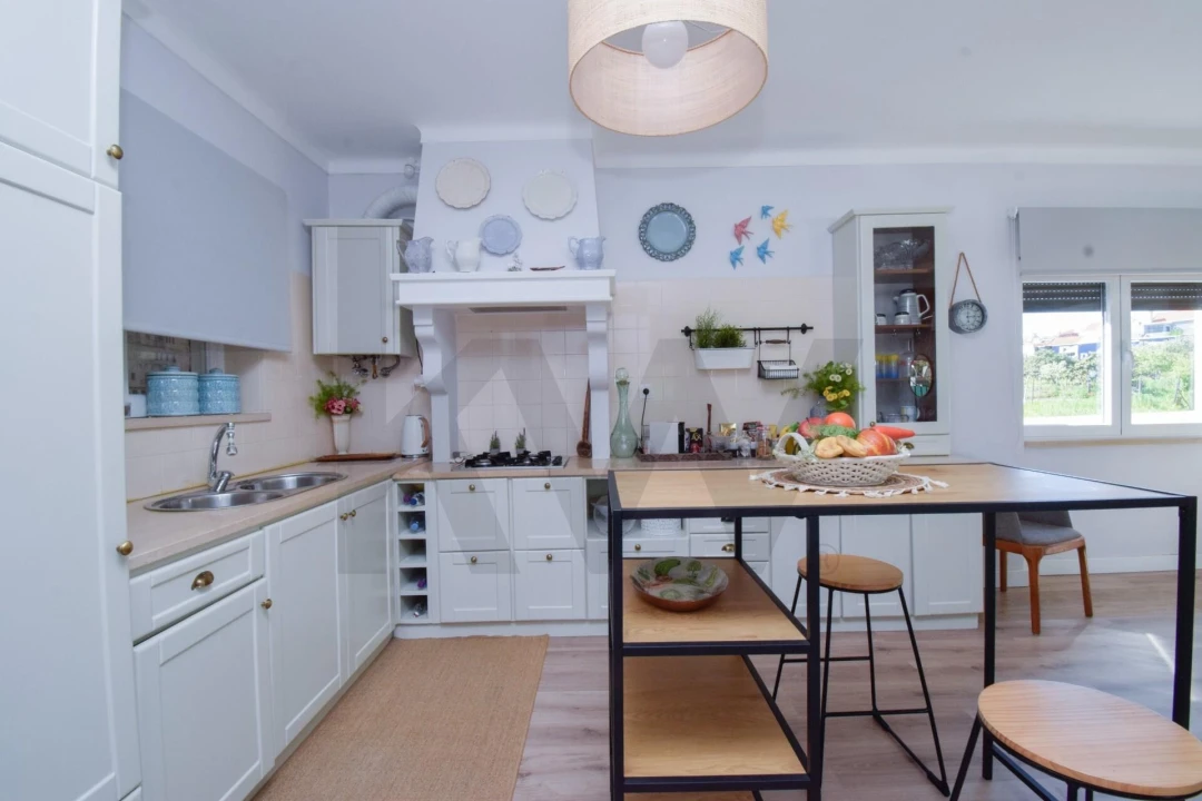 Moradia T5 para Venda em Alenquer (Santo Estêvão e Triana) Foto 11