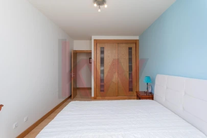 Apartamento T4 para Venda em São Domingos de Rana