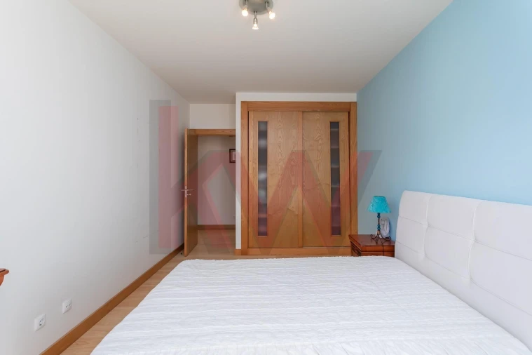 Apartamento T4 para Venda em São Domingos de Rana Foto 22