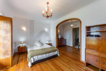 Moradia T4 para Venda em Moledo e Cristelo