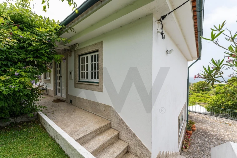 Moradia T4 para Venda em Moledo e Cristelo Foto 40