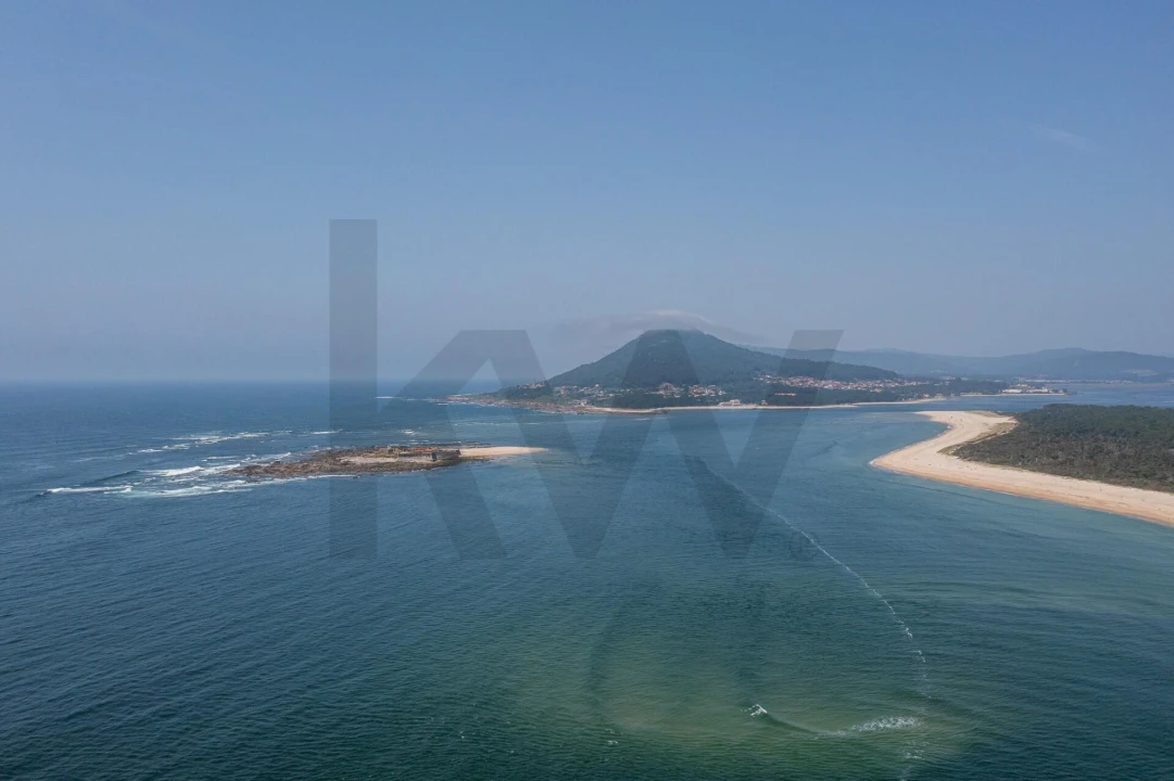 Moradia T4 para Venda em Moledo e Cristelo Foto 35