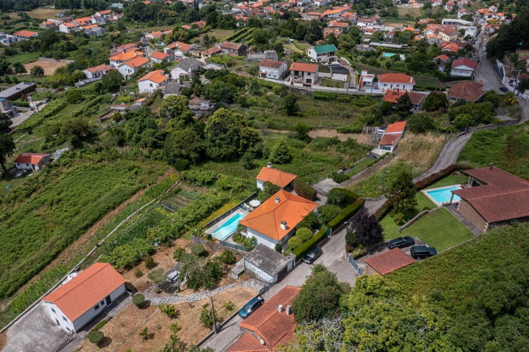 Moradia T4 para Venda em Moledo e Cristelo Foto 39