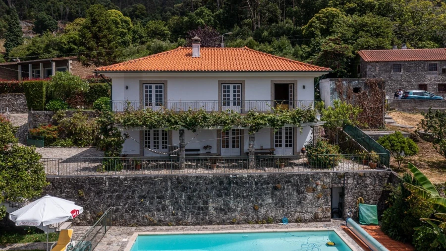 Moradia T4 para Venda em Moledo e Cristelo