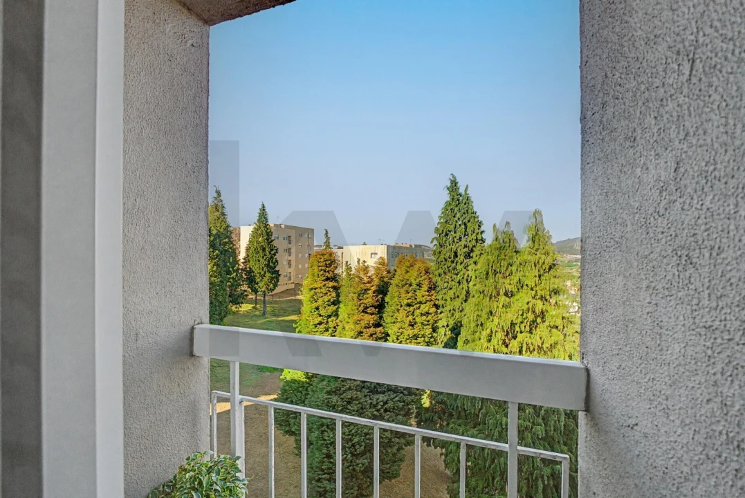 Apartamento T2 para Venda em São João da Madeira Foto 4